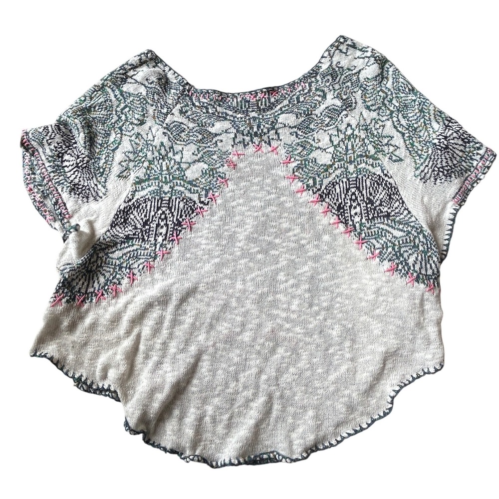 Free People Knit Boho Poncho Top Butterfly Pattern Oversized Festival Cape OS - Picture 2 of 4